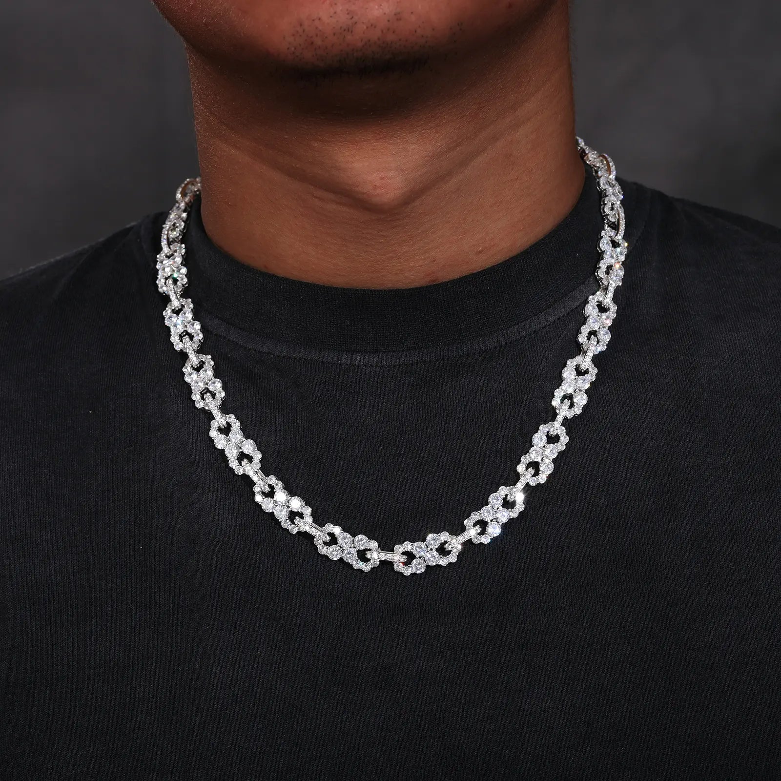 MOISSANITE INFINITY CUBAN LINK CHAIN NECKLACE IN STERLING SILVER - IVORY & EBONY