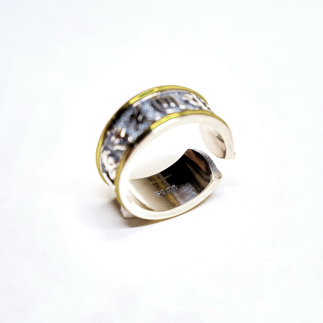 Mantra Ring in Sterling Silver - IVORY & EBONY