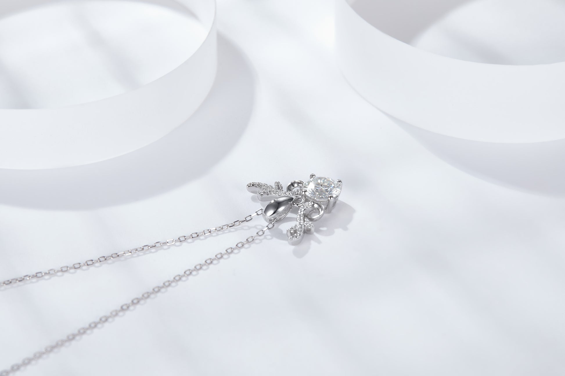 DEER MOISSANITE DIAMOND PENDANT NECKLACE IN STERLING SILVER