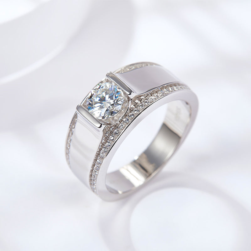 IE0067 6.5MM MOISSANITE DIAMOND SIGNET RING IN STERLING SILVER