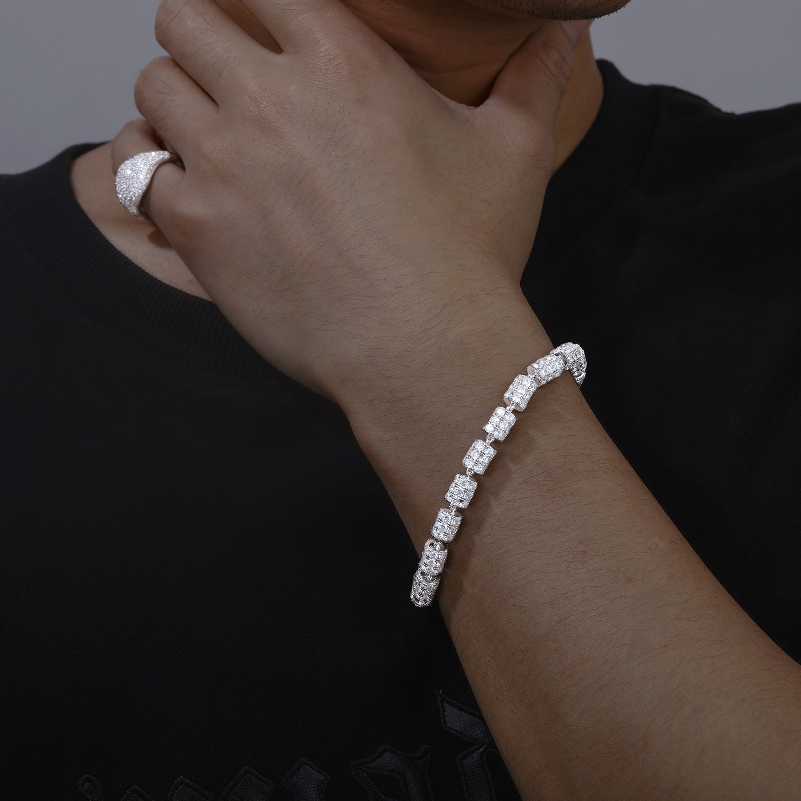MICRO PAVED MOISSANITE DIAMOND CYLINDER LINK CHAIN BRACELET IN STERLING SILVER - IVORY & EBONY