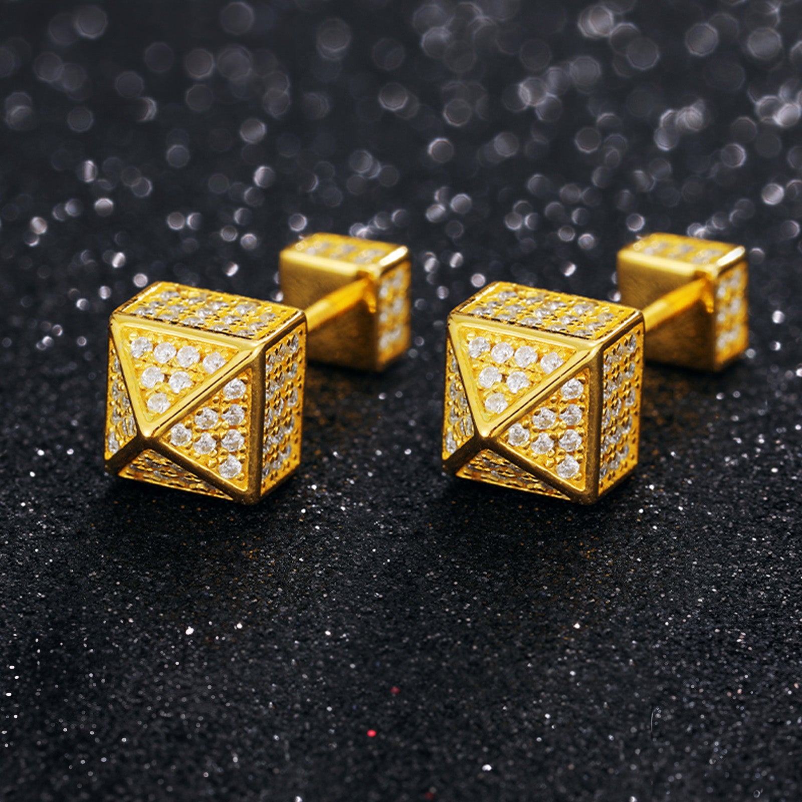 MOISSANITE DIAMOND PYRAMID EARRING IN STERLING SILVER