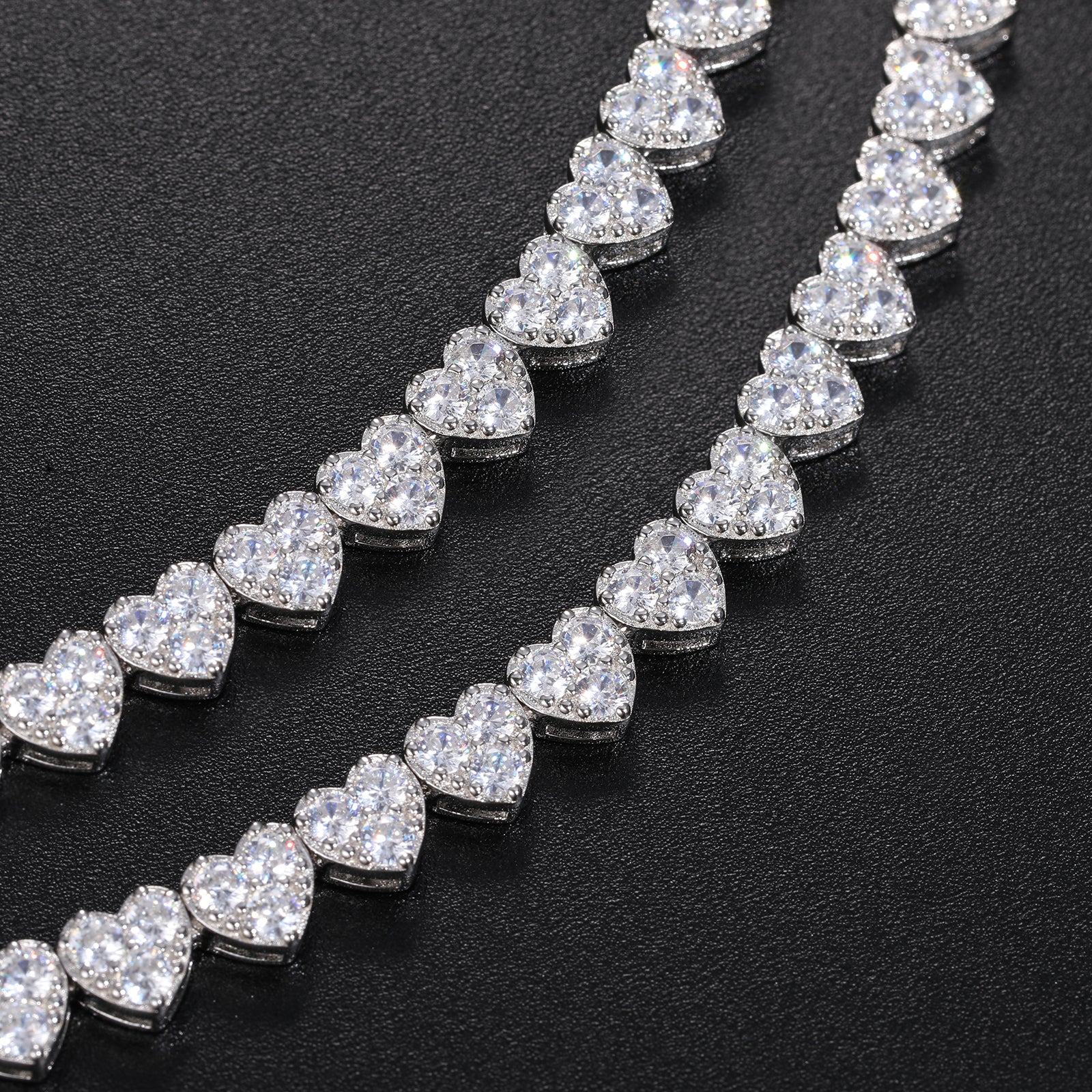 MOISSANITE DIAMOND HEART TENNIS CHAIN BRACELET IN STERLING SILVER - IVORY & EBONY