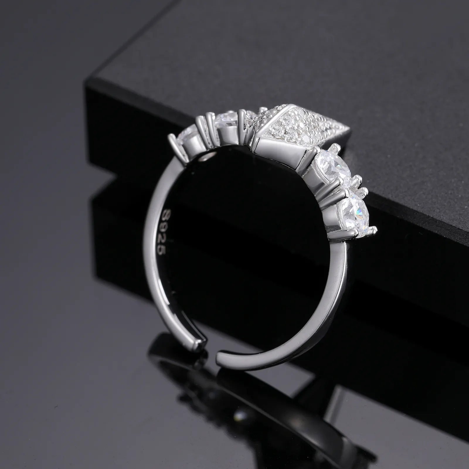 MOISSANITE DIAMOND ADJUSTABLE PANTHER RING IN STERLING SILVER - IVORY & EBONY