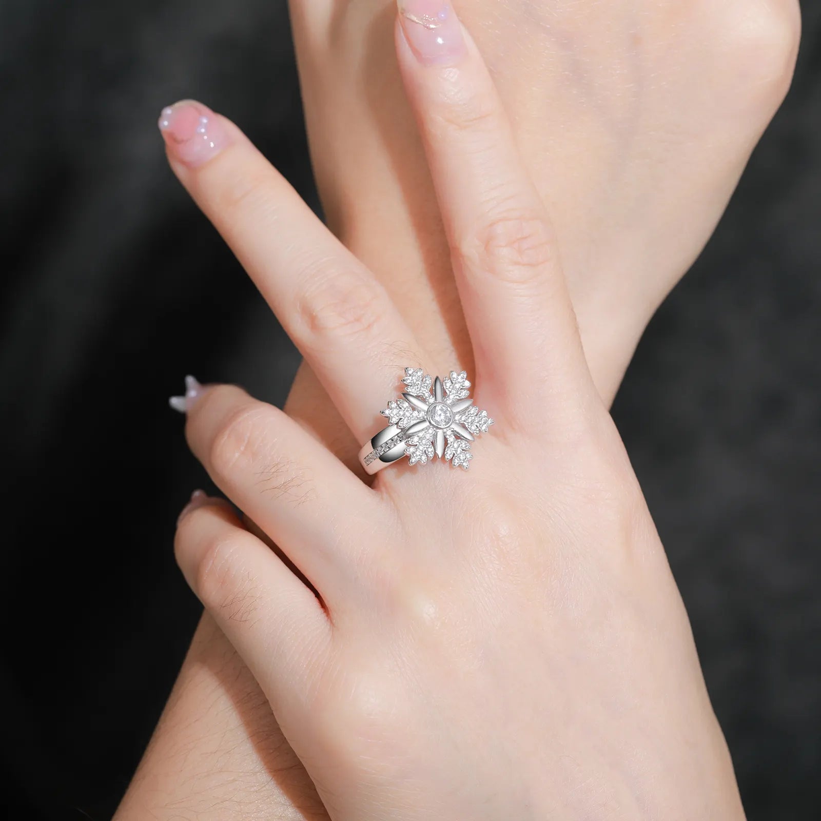 MOISSANITE DIAMOND SNOWFLAKE RING FOR WOMEN IN STERLING SILVER - IVORY & EBONY