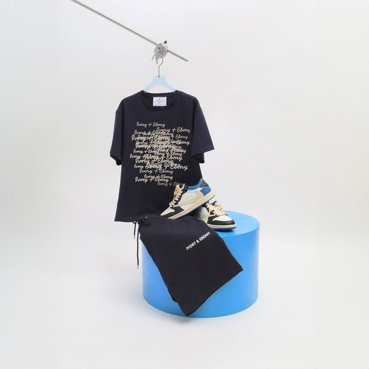 Overlap Embroidery Hydrophobic T-Shirt - IVORY & EBONY