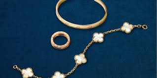 💍 What Your Favorite Piece of Jewelry Says About You