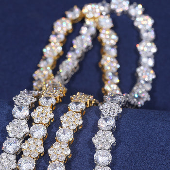 10MM ROUND CUT MOISSANITE FLOWER CLUSTER LINK CHAIN BRACELET IN STERLING SILVER