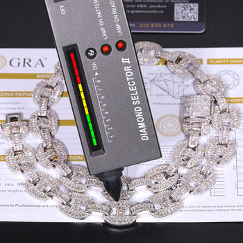 Collier/bracelet en argent sterling, serti de moissanite baguette de 16 mm et à maillons cubains.