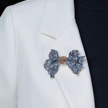 18K WHITE GOLD PLATED MOISSANITE BOW TIE BROOCH IN STERLING SILVER