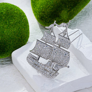 18K WHITE GOLD PLATED SAILING SERENITY BROOCH IN STERLING SILVER