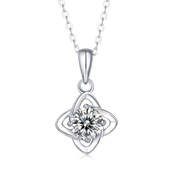 Collier pendentif en mossanite en forme de trèfle à quatre feuilles de 1 carat, monté sur argent sterling