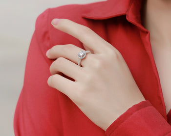 1CT ROUND DIAMOND CUT MOISSANITE ENGAGEMENT RING IN STERLING SILVER