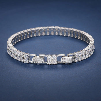 Bracelet de tennis à deux rangs en moissanite et argent sterling