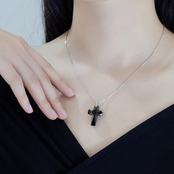 Armband mit kubanischer Gliederkette und Diamantschliff aus Sterlingsilber