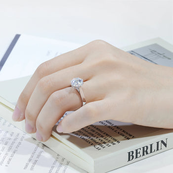 3CT ROUND CUT SOLITAIRE RING IN SOLID GOLD