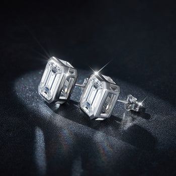 4CT EMERALD CUT MOISSANITE DIAMOND STUD EARRINGS IN STERLING SILVER