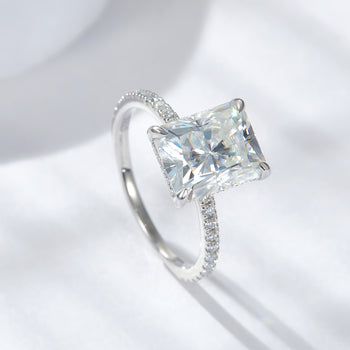 4CT RADIANT CUT MOISSANITE ENGAGEMENT RING IN STERLING SILVER