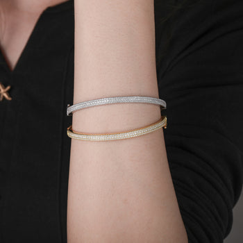 4 mm Moissanit-Diamant-Armreif aus Sterlingsilber