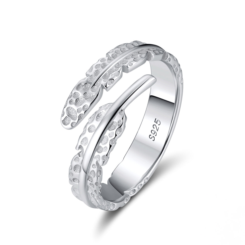 ADJUSTABLE FEATHER RING IN STERLING SILVER