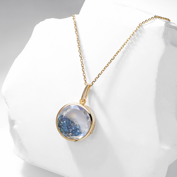 MOISSANITE VAULT PORTRAIT CUT PENDANT IN SOLID GOLD