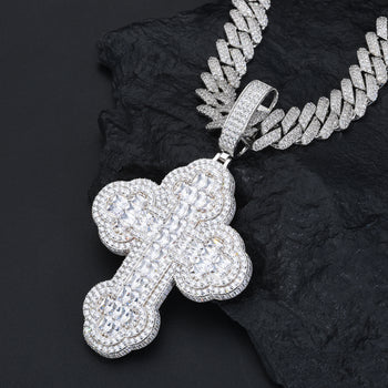 Pendentif croix serti de moissanite taille baguette et de pierres précieuses, en argent sterling 