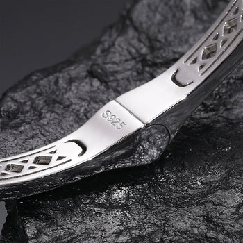 BRACELET MANCHETTE EN ARGENT MASSIF ET MOISSAINE EN FORME DE CŒUR {STYLE 2}