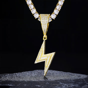 Pendentif éclair en moissanite baguette et argent sterling