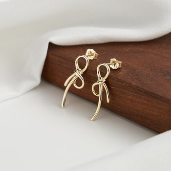 Ohrstecker mit Schleifenmotiv aus Sterlingsilber