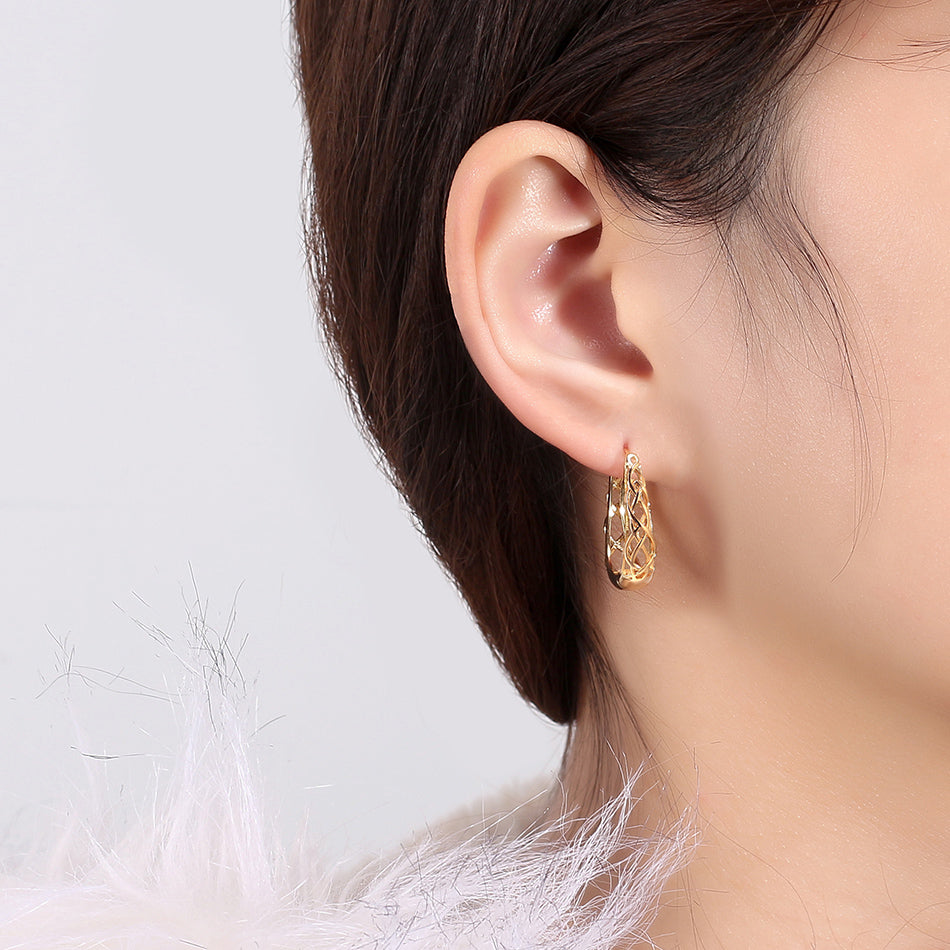 CELTIC KNOT HOOP EARRING IN STERLING SILVER