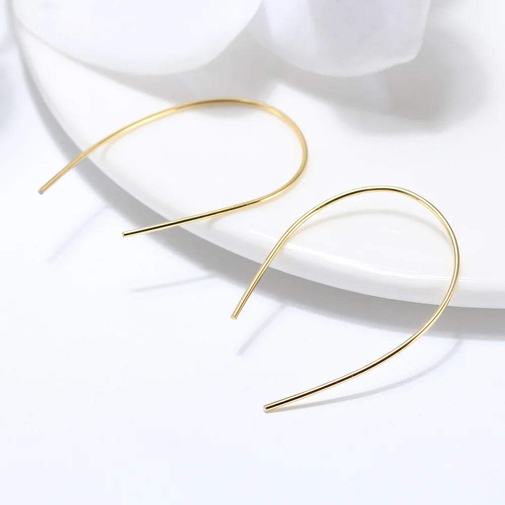 CLASSIC CURVED HOOK EARRINGS IN STERLING SILVER