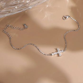 CLASSIC MOISSANITE CROSS CHAIN BRACELET IN STERLING SILVER