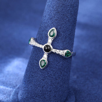Bague en argent sterling ornée d'une moissanite en forme de croix et d'un diamant, avec zircone verte.