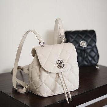 MOISSANIT-ANHÄNGER MIT ZAUBERBAUM-MOIDEN AUS STERLINGSILBER