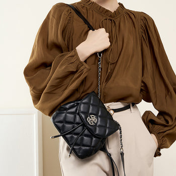 MOISSANIT-ANHÄNGER MIT ZAUBERBAUM-MOIDEN AUS STERLINGSILBER