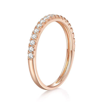 Bague élégante en moissanite et argent sterling