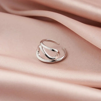 FLUID LOOP OPEN RING IN STERLING SILVER