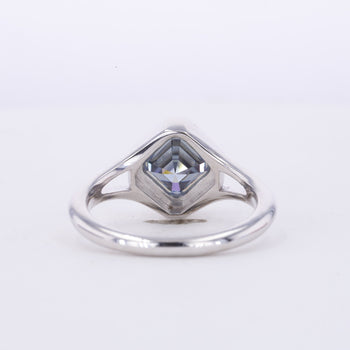 GREY ASSCHER CUT MOISSANITE SIGNET RING IN 10K GOLD