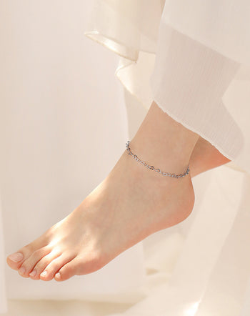 HEART LINK CHAIN ANKLET IN STERLING SILVER