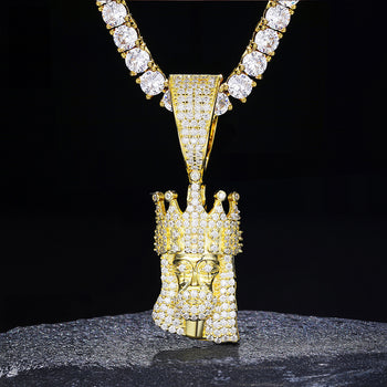 Pendentif croix en moissanite représentant le roi Jésus, en argent sterling