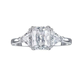 IE0008 PRINCESS CUT MOISSANITE DIAMOND RING IN STERLING SILVER