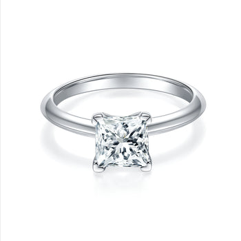 IE00126 2CT MOISSANITE DIAMOND PRINCESS CUT RING IN STERLING SILVER