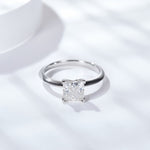 IE00126 2CT MOISSANITE DIAMOND PRINCESS CUT RING IN STERLING SILVER
