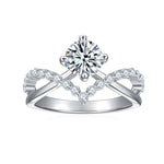 IE00215 ROUND CUT MOISSANITE ENGANGEMENT RING IN STERLING SILVER