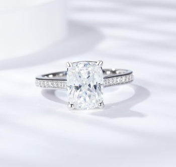 IE00235 CUSHION CUT 9X7MM MOISSANITE DIAMOND RING IN STERLING SILVER