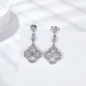 IE0024 5MM CLOVER HALO MOISSANITE DIAMOND DROP EARRINGS IN STERLING SILVER