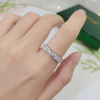 IE0040 MOISSANITE DIAMOND CIRCULAR INFINITE RING IN STERLING SILVER