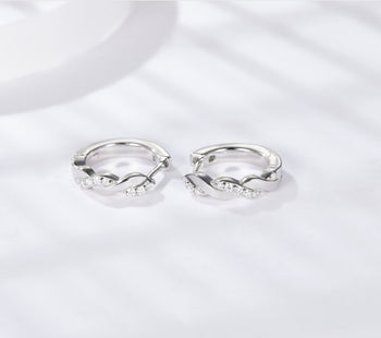 IE0057 SWIRLED MOISSANITE DIAMOND HOOP EARRINGS IN STERLING SILVER