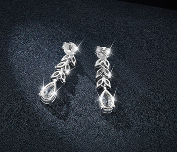 IE0066 Birnenförmig geschliffene Moissanit-Diamant-Ohrhänger aus Sterlingsilber