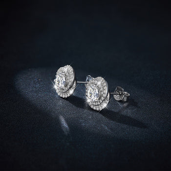 Boucles d'oreilles puces en argent sterling avec moissanite sertie de 0,5 carat (IE0099)